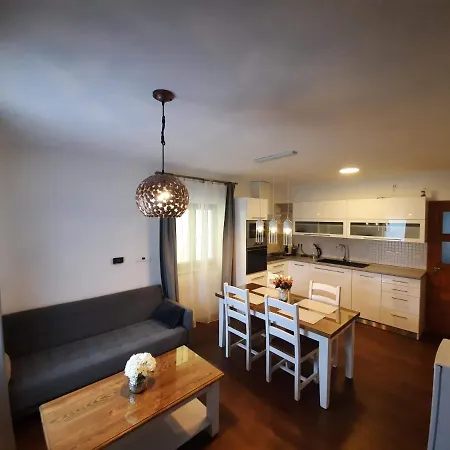 شقة Apartman Blatna