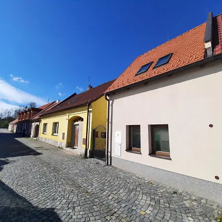 شقة Apartman Blatna *